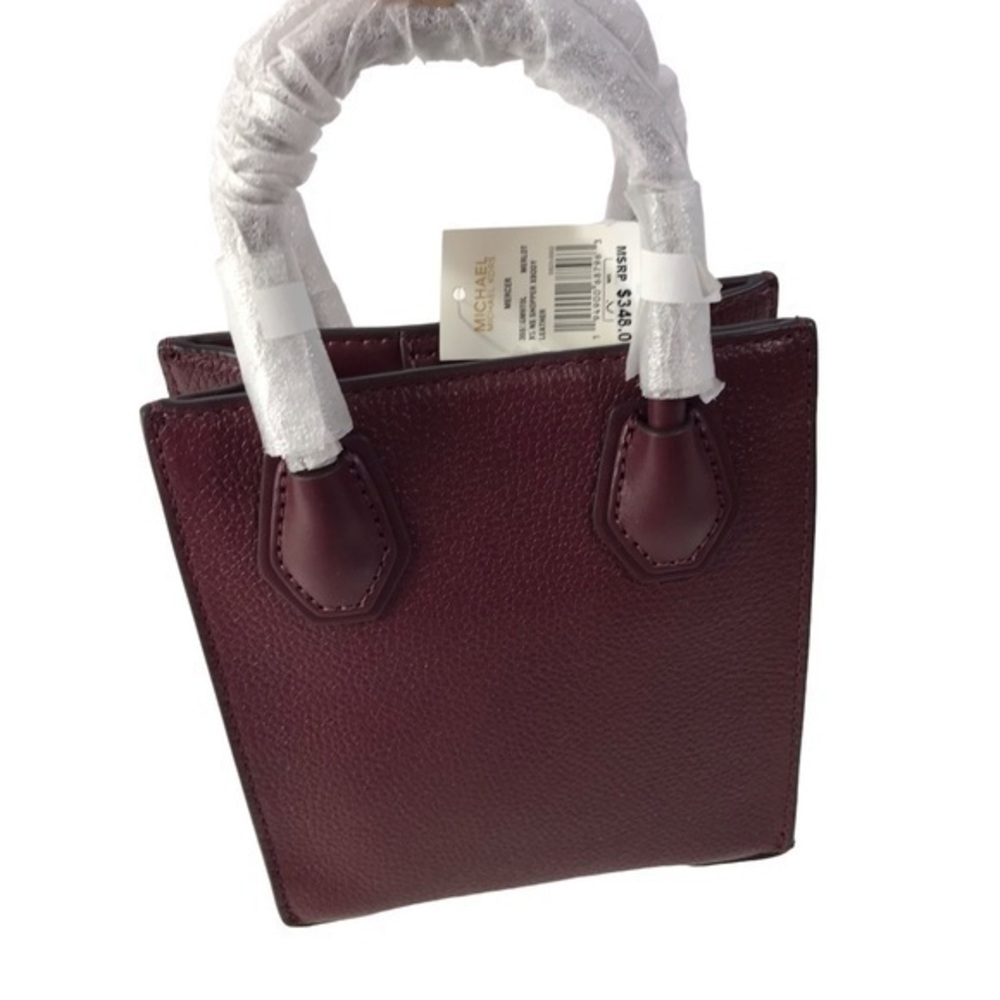 New Michael Kors Mercer Extra Small Crossbody Bag in Burgundy Pebbled Leather - Picture 6 of 12